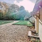 Le Val En Chene