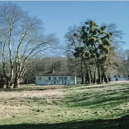 Le Val En Chene Casa de Férias